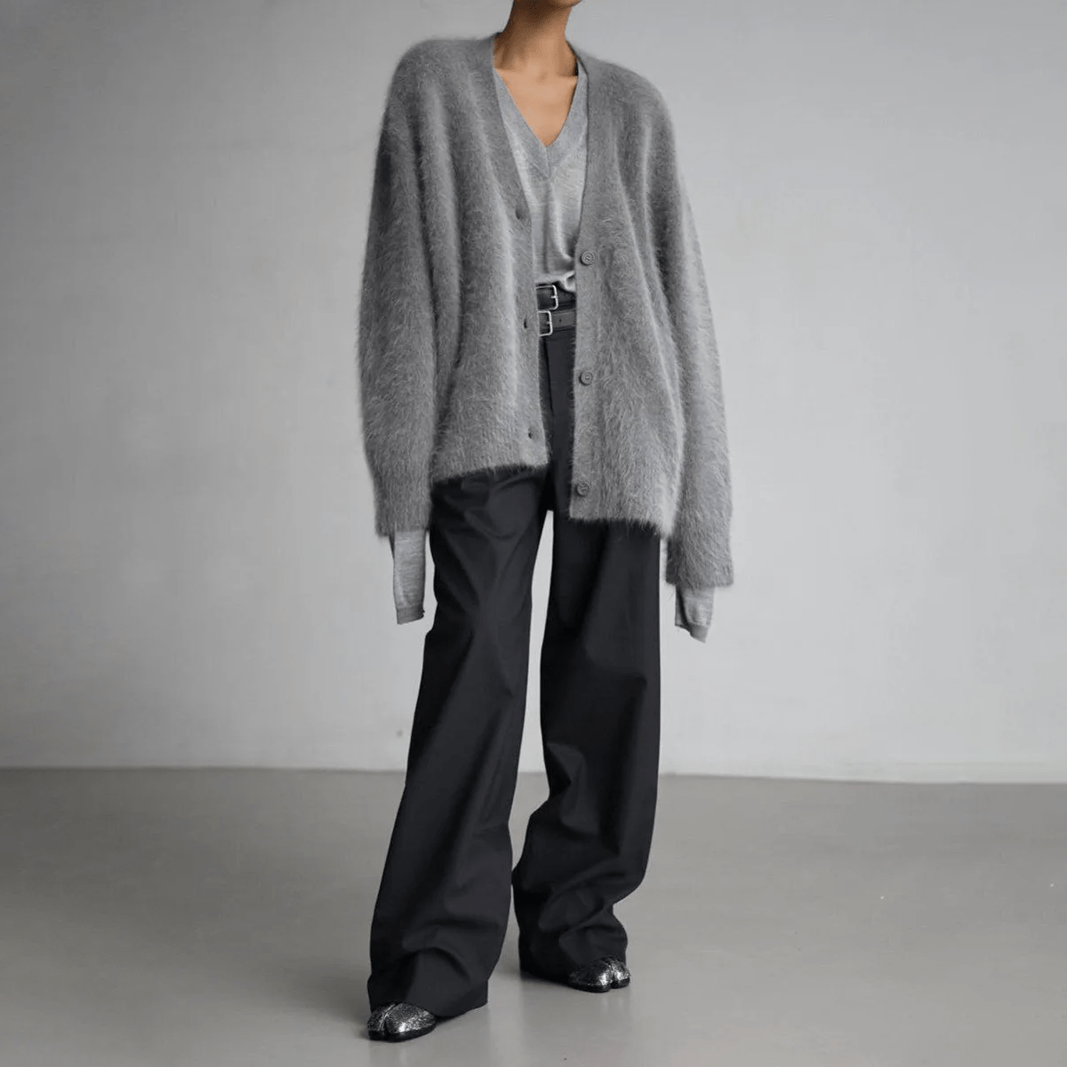 Women's Knit V-Neck Cardigan | Oversize