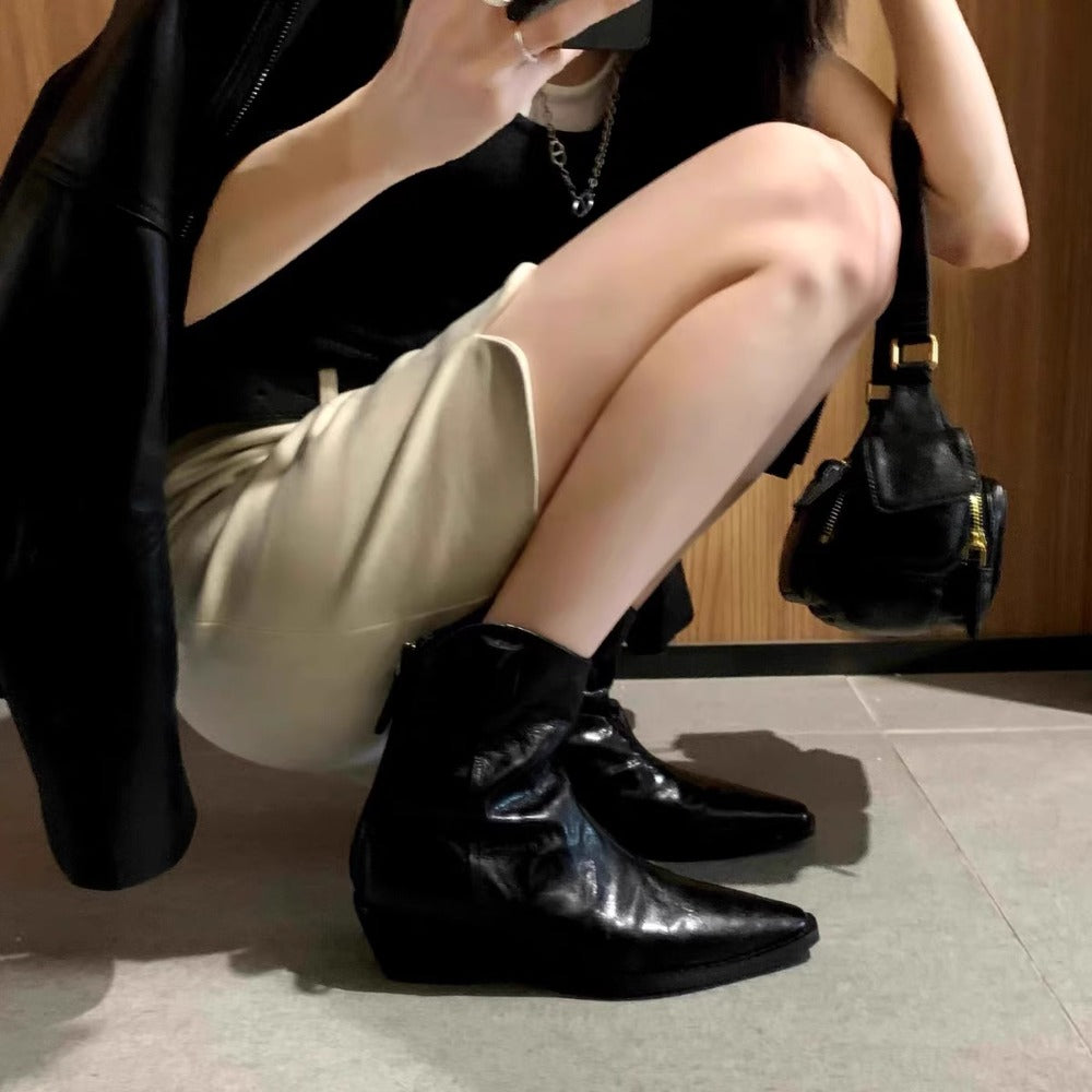 Leather Ankle Boots with Pointed Toe for Women - Costanza