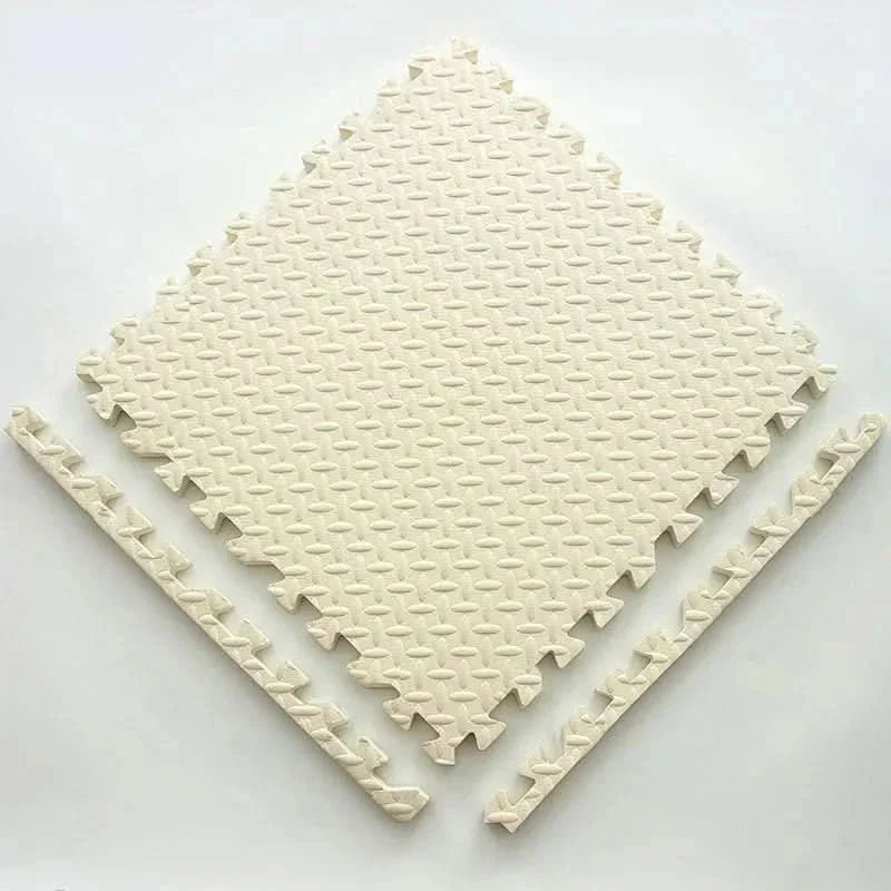 Safe Play Mat – Fun and Protection from the Start
