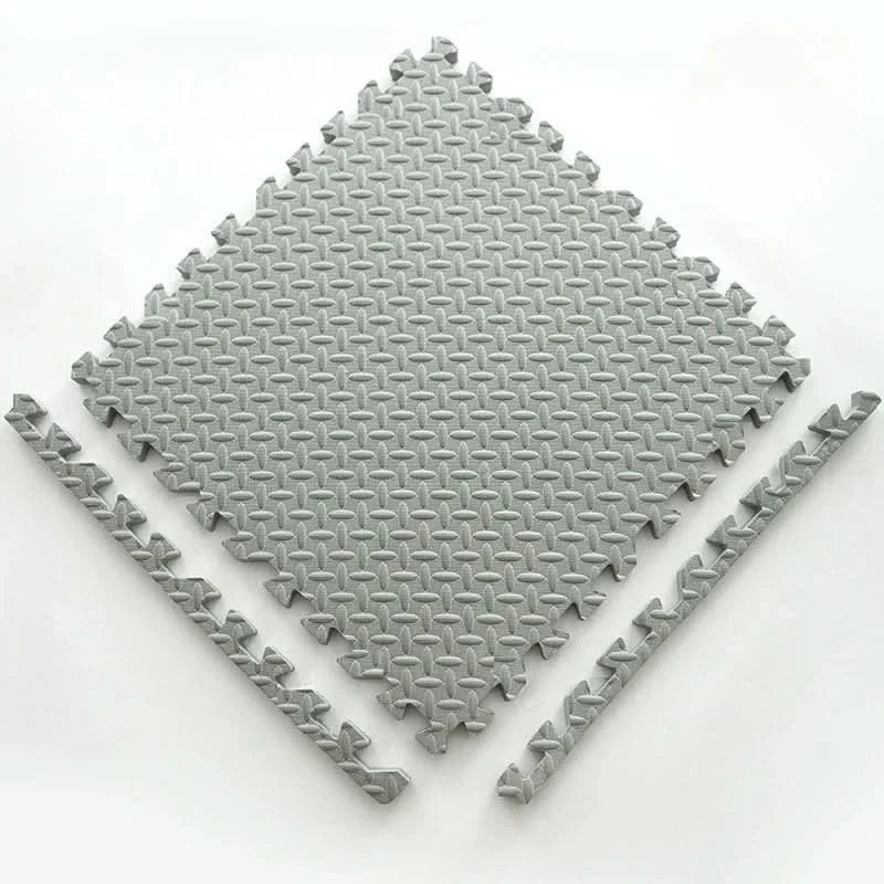 Safe Play Mat – Fun and Protection from the Start