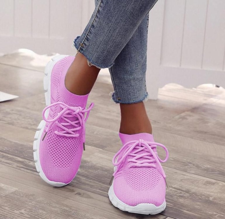 Women's Elegant Sneaker | Comfortable